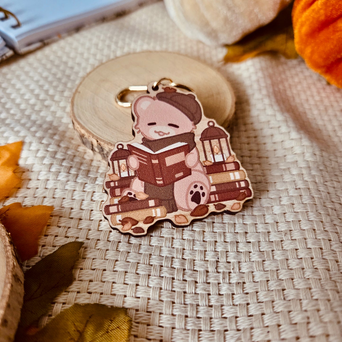 Holzanhänger - Cozy reading time