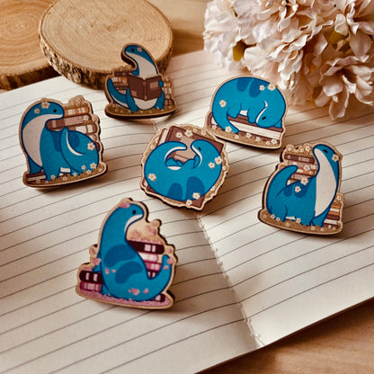 wooden pin - Flowers & Books ❘ Blind Bag